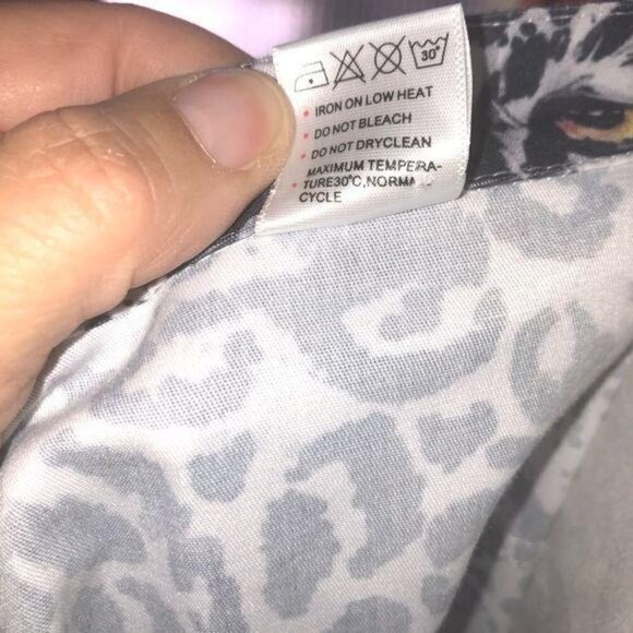 Tiger Print Unisex Romper With Elastic Waist - Picture 11 of 16